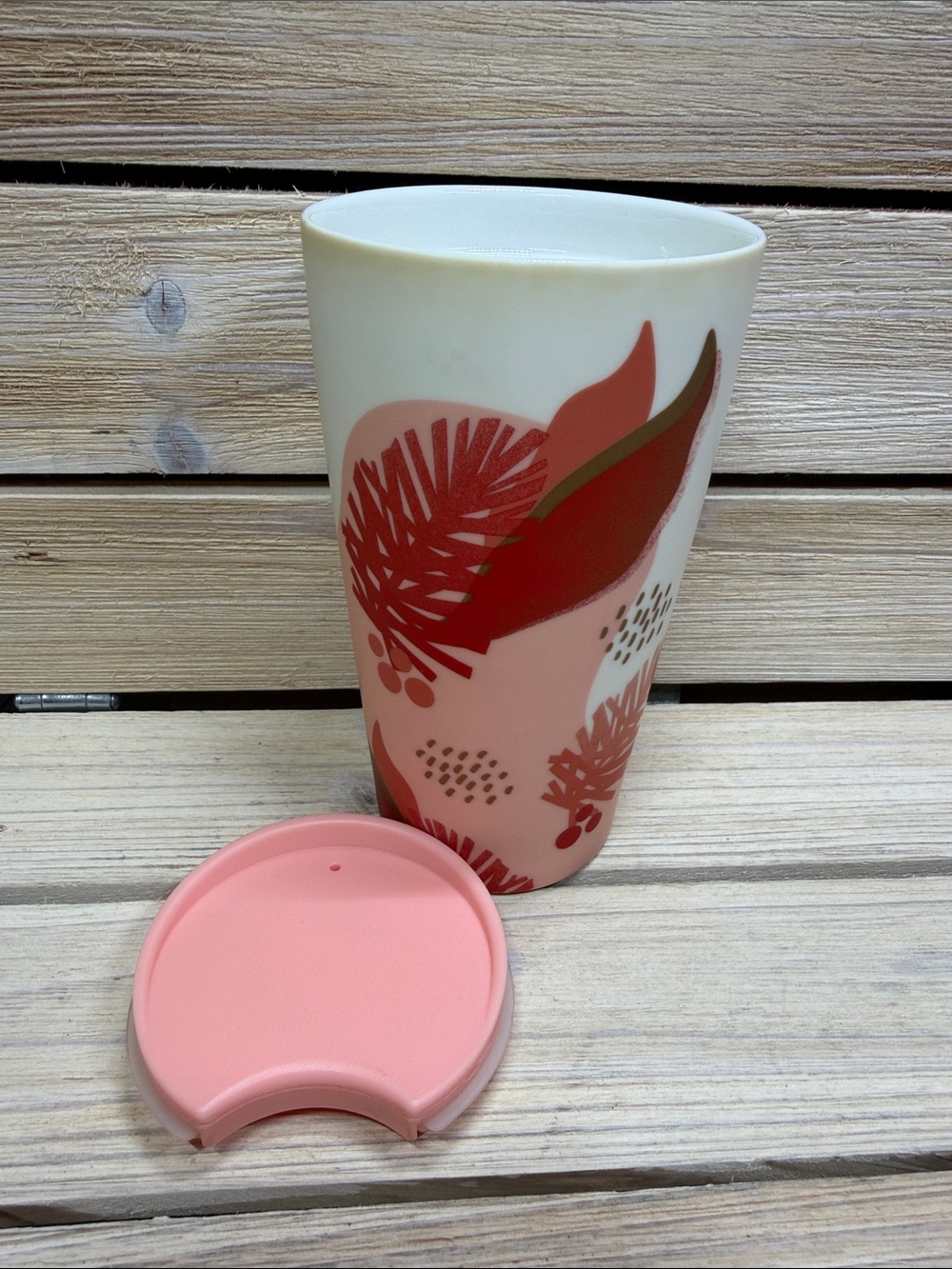 Starbucks 2019 Holiday Ceramic Travel Tumbler Mug Pink Pine Cone Berries 12 oz